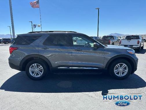 CARBONIZED GRAY METALLIC 2024 Ford Explorer XLT
