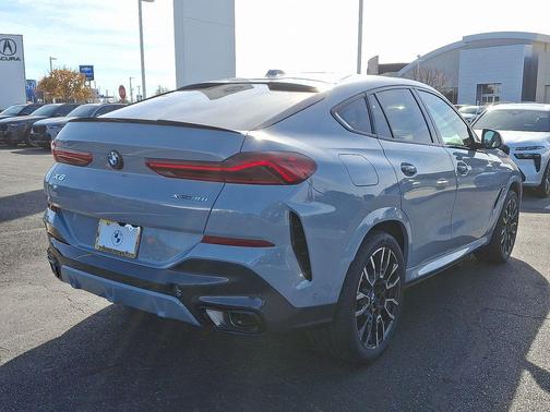 2026 BMW X6 xDrive40i