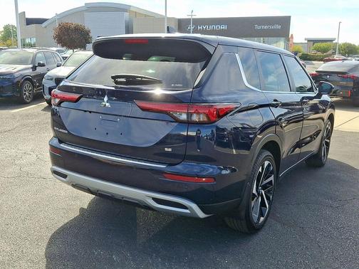 2023 Mitsubishi Outlander SE 2.5 S-AWC