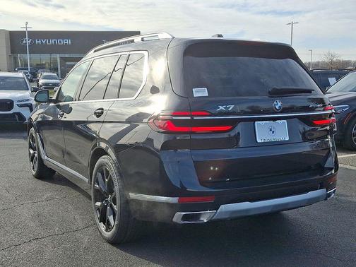 2026 BMW X7 xDrive40i