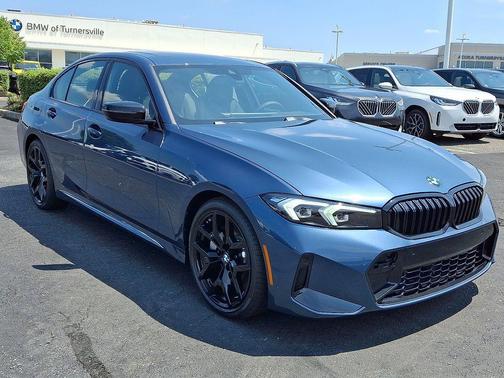 2025 BMW 330 i xDrive