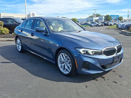 2025 BMW 330 i xDrive