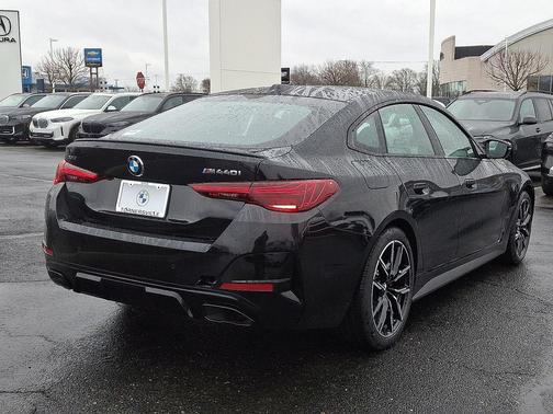 2026 BMW M440 i xDrive