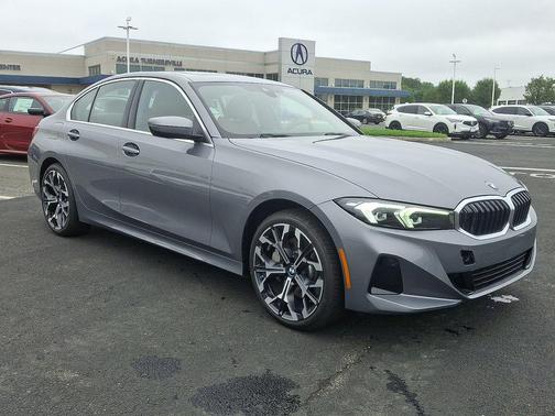 2025 BMW 330 i xDrive