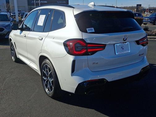 2024 BMW X3 M40i