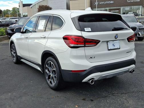 2021 BMW X1 xDrive28i