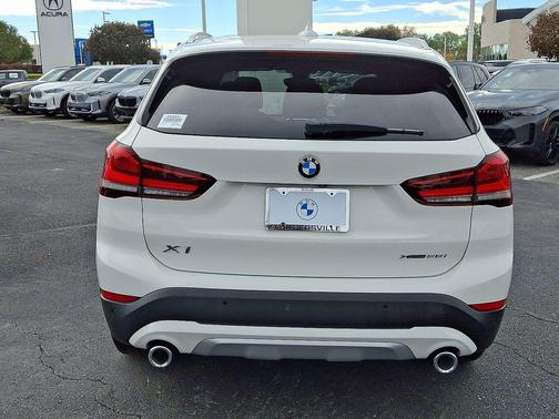 2021 BMW X1 xDrive28i