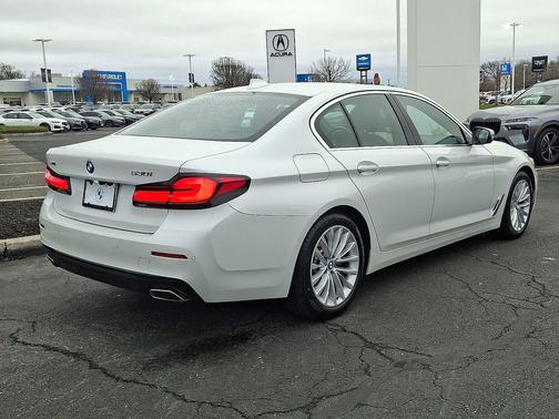 2023 BMW 530 i xDrive
