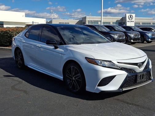 2019 Toyota Camry XSE