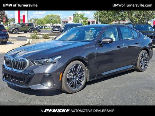 2026 BMW 550e 550e xDrive