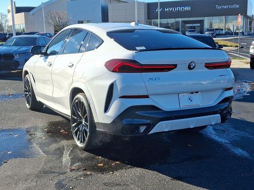 2026 BMW X6 xDrive40i