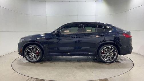 2024 BMW X4 M40i