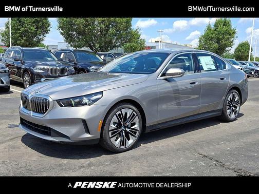 2026 BMW 530 i xDrive