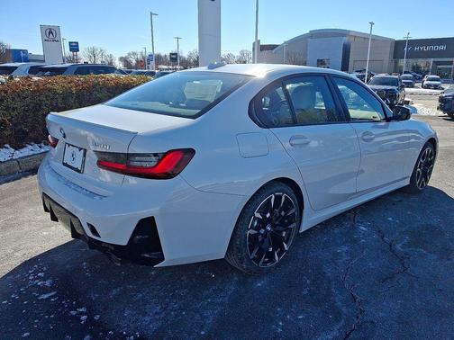 2026 BMW 330 xDrive NA