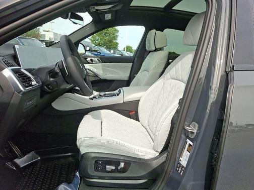 2026 BMW X6 xDrive40i