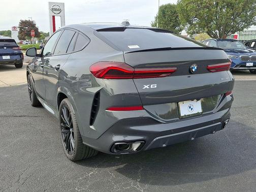 2026 BMW X6 xDrive40i