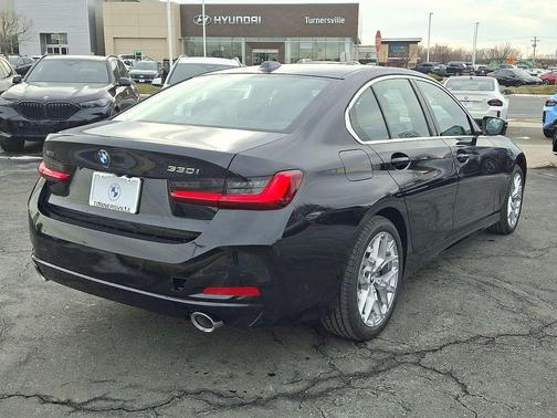 2026 BMW 330 xDrive NA