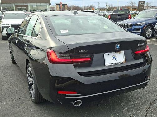 2026 BMW 330 xDrive