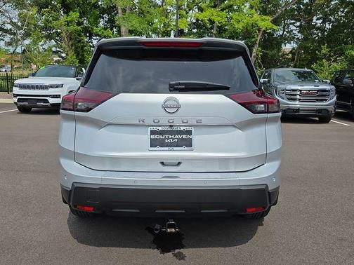 Brilliant Silver Metallic 2025 Nissan Rogue SV