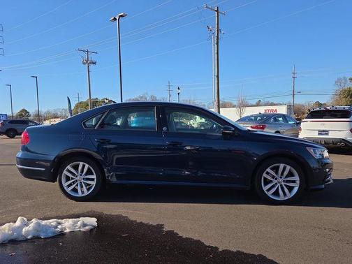 2019 Volkswagen Passat 2.0T Wolfsburg