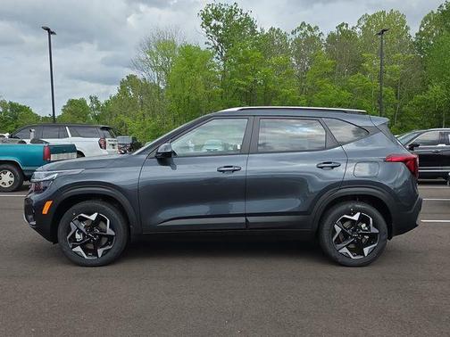 Gravity Gray 2026 Kia Seltos S