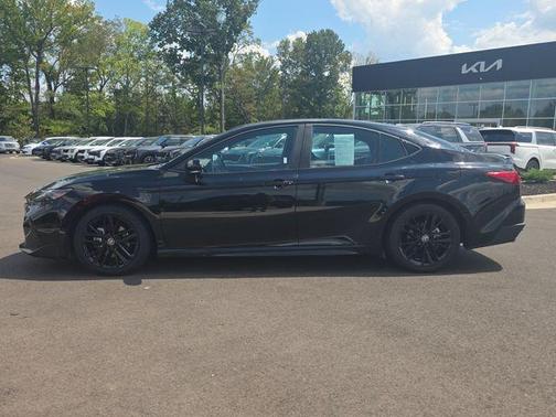 Midnight Black Metallic 2025 Toyota Camry SE