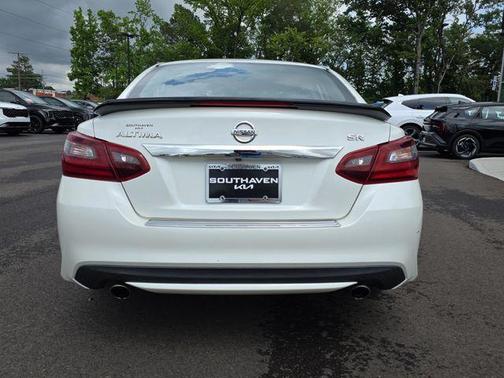 White 2017 Nissan Altima 2.5 SR