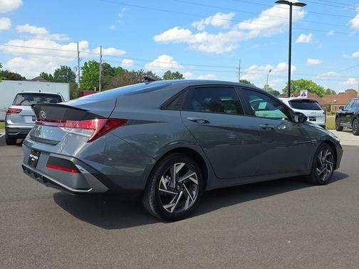 Gray 2025 Hyundai ELANTRA SEL Sport