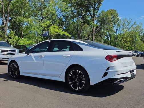 Glacial White Pearl 2024 Kia K5 GT-Line