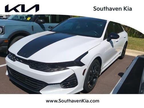 Glacial White Pearl 2024 Kia K5 GT-Line