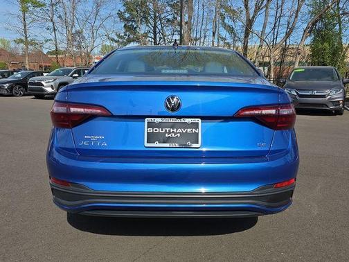 Rising Blue Metallic 2024 Volkswagen Jetta 1.5T SE