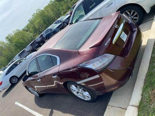 2010 Nissan Maxima S