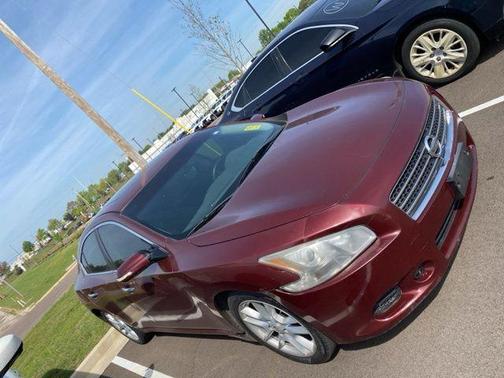 2010 Nissan Maxima S