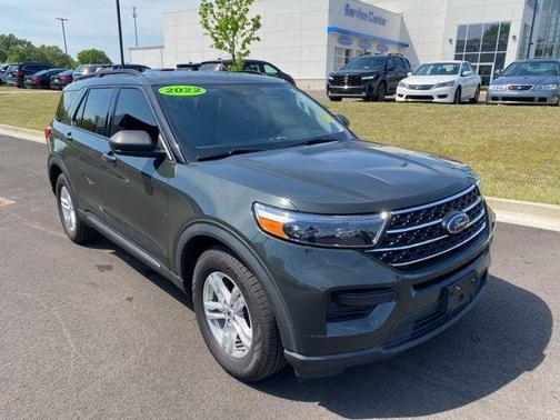 Forged Green Metallic 2022 Ford Explorer XLT