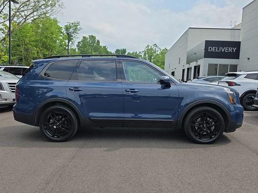 Midnight Black 2024 Kia Telluride SX-Prestige X-Line