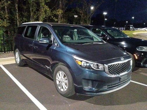2015 Kia Sedona LX
