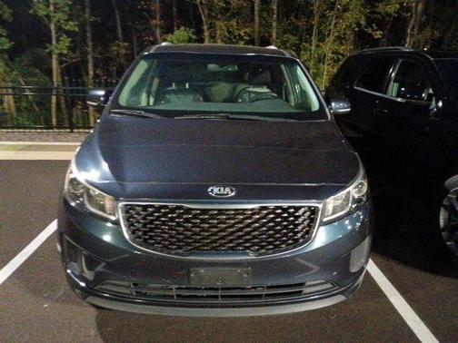 2015 Kia Sedona LX