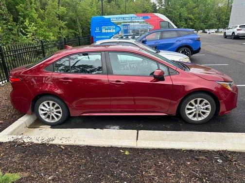 Ruby Flare Pearl 2022 Toyota Corolla LE