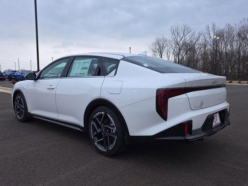 2025 Kia K4 GT-Line