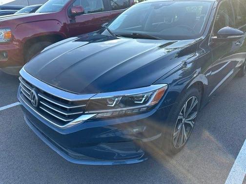Tourmaline Blue Metallic 2021 Volkswagen Passat 2.0T SE