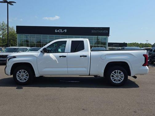 Ice 2024 Toyota Tundra SR