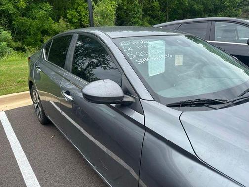 Gun Metallic 2022 Nissan Altima 2.5 SV