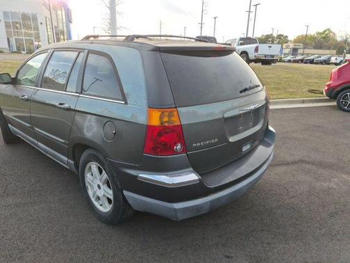 2004 Chrysler Pacifica 