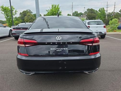 Deep Black Pearl Effect 2020 Volkswagen Passat 2.0T R-Line