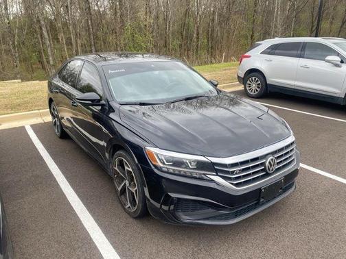 2020 Volkswagen Passat 2.0T R-Line