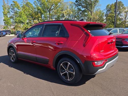 2025 Kia Niro Plug-In Hybrid EX