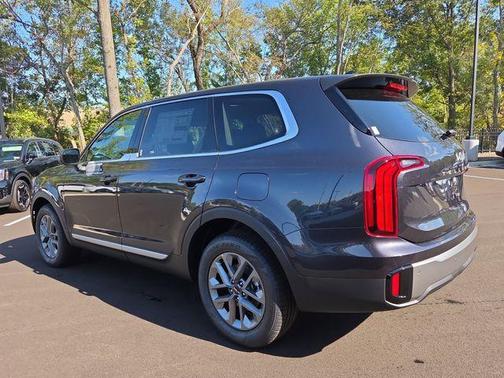 2025 Kia Telluride LX