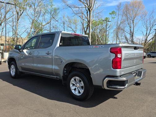 Sterling Gray Metallic 2025 Chevrolet Silverado 1500 LT