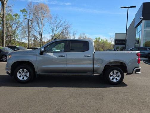 Sterling Gray Metallic 2025 Chevrolet Silverado 1500 LT