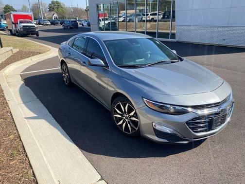 Sterling Gray Metallic 2024 Chevrolet Malibu RS